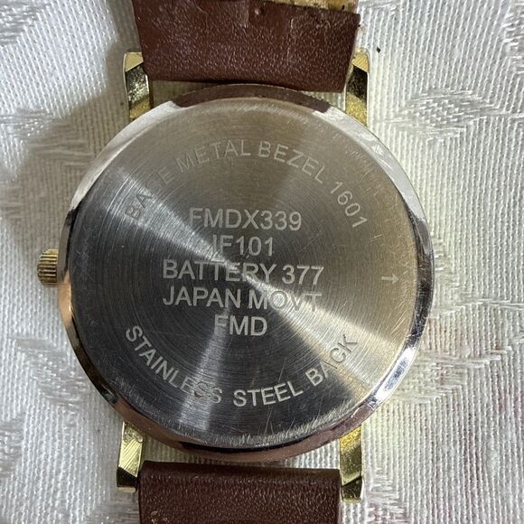 Unisex Classic Round Gold Tone Case World Map Dial Brown Faux Leather Watch - Picture 5 of 5